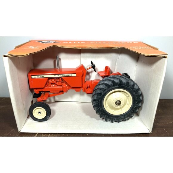 Spec-Cast Allis-Chalmers AC 170 One-Seventy Puller Tractor SCT 163 1/16 NIB READ - Picture 1 of 14